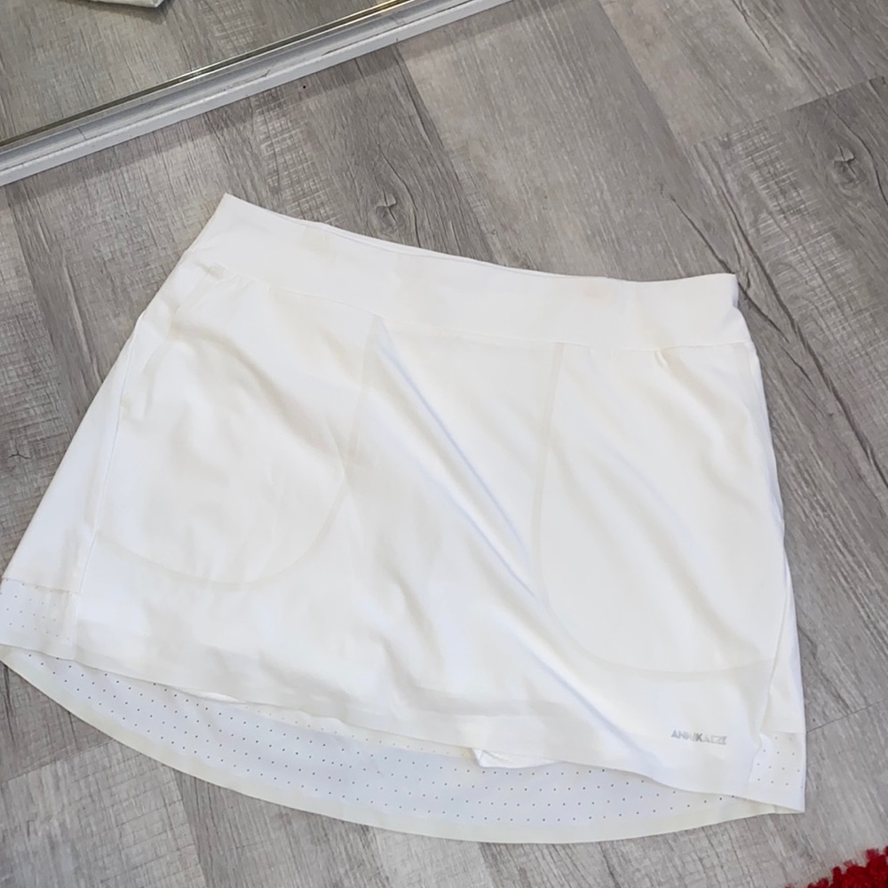 COPY - NWOT! Stunning  - Annika Golf Skort - really beautiful - Sz L 😊